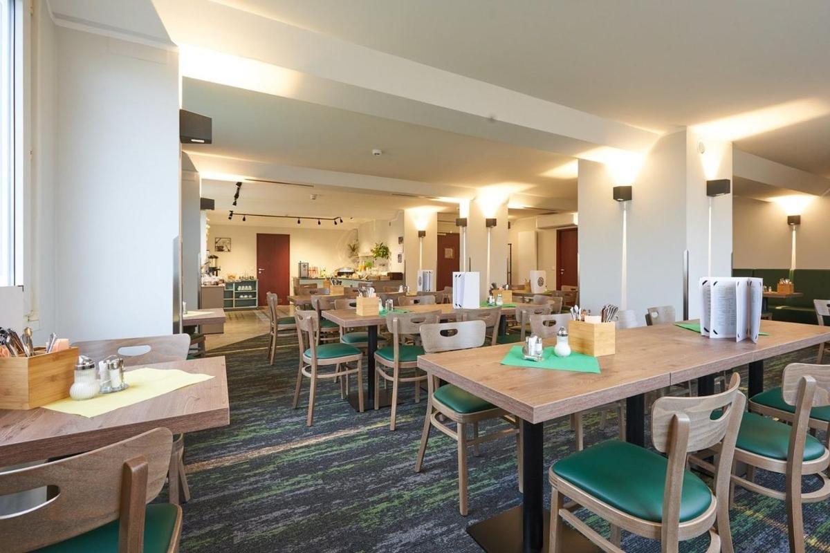 Hotel Anhalt Brehna Εξωτερικό φωτογραφία