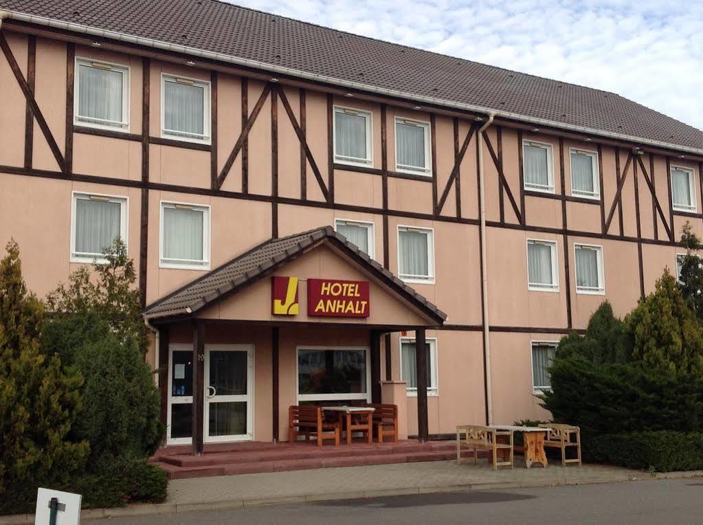 Hotel Anhalt Brehna Εξωτερικό φωτογραφία