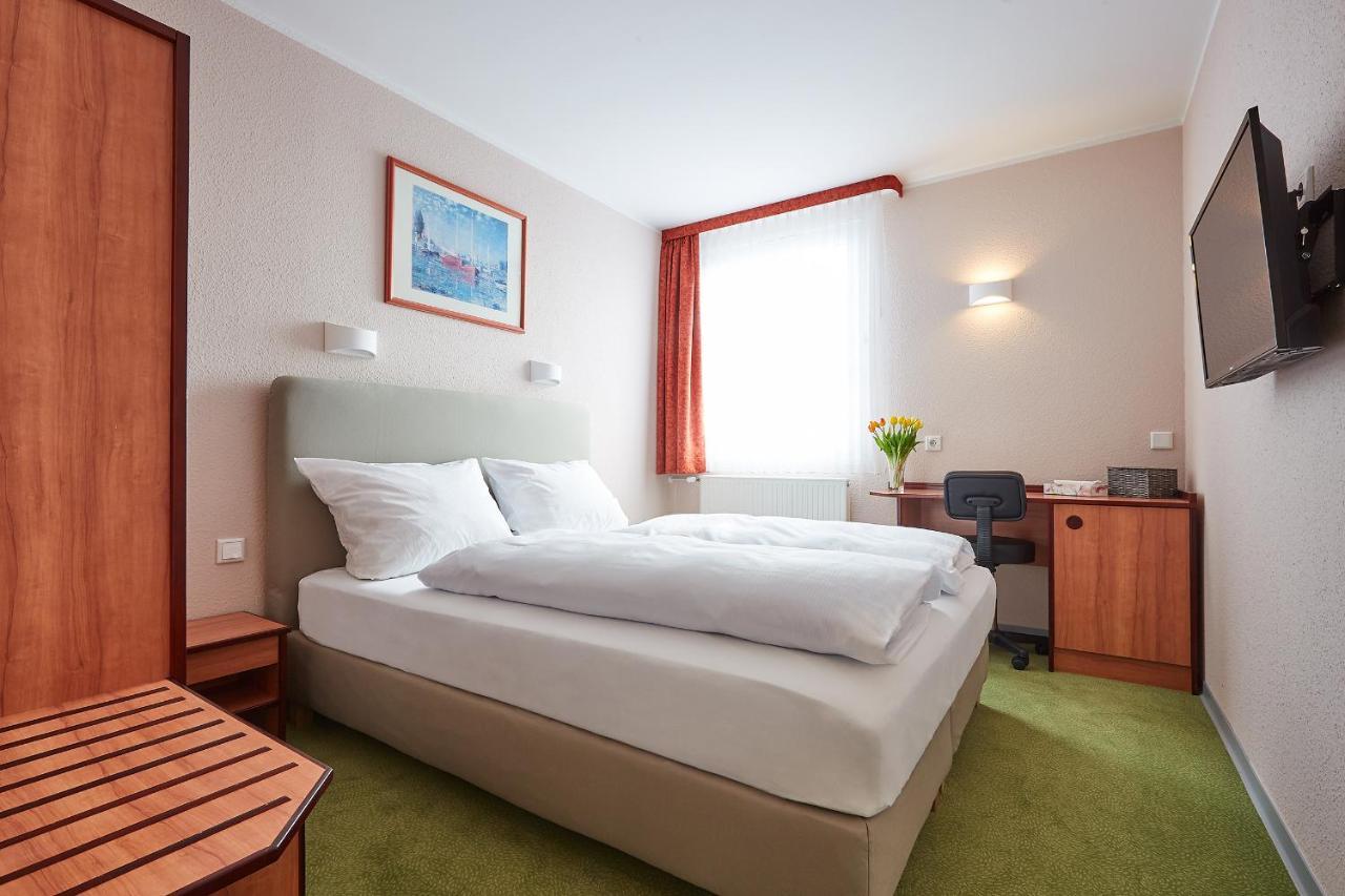 Hotel Anhalt Brehna Εξωτερικό φωτογραφία