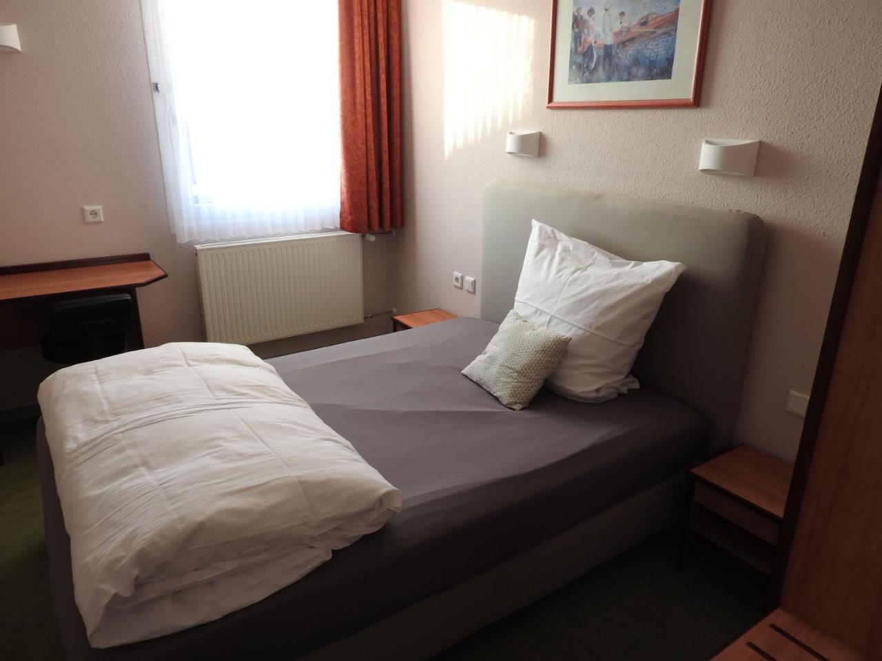Hotel Anhalt Brehna Εξωτερικό φωτογραφία